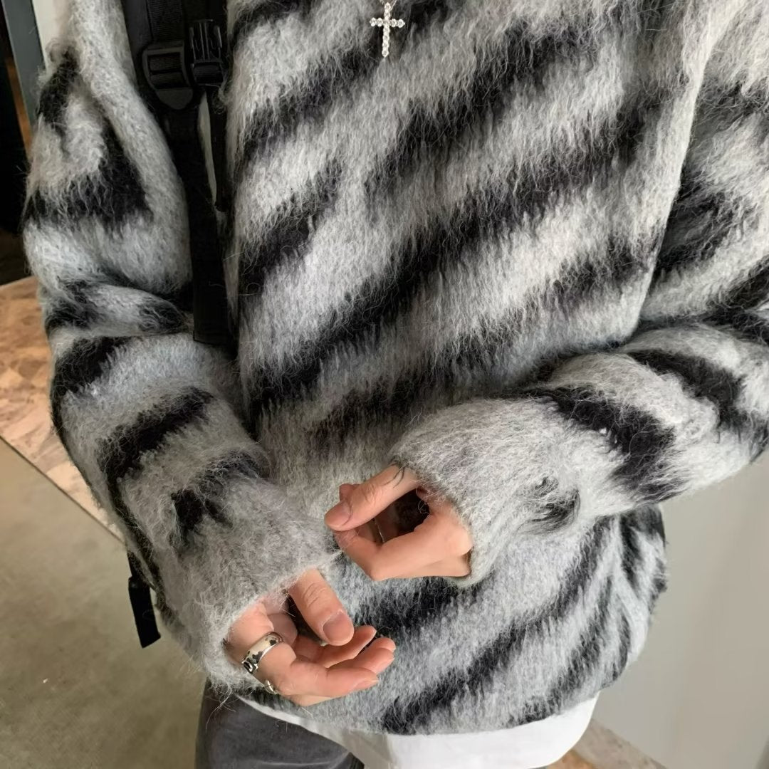 Zebra Stripe Retro Cardigan Men's Loose Knit Sweater