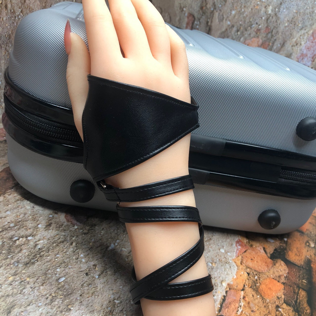Women's Lace-up Punk Nightclub Hip Hop Performance Fingerless Gloves