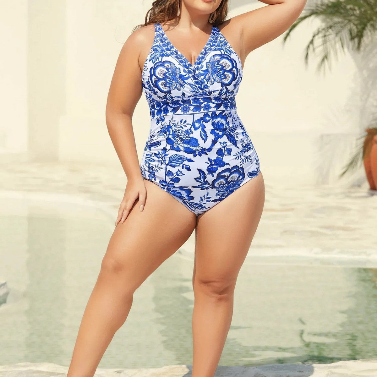 New Style Fashionable Unique Printed Plus-Size Halter Bikini Set Beachwear