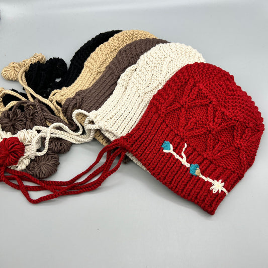 Fashionable Hand Knitted Hat Female Flower