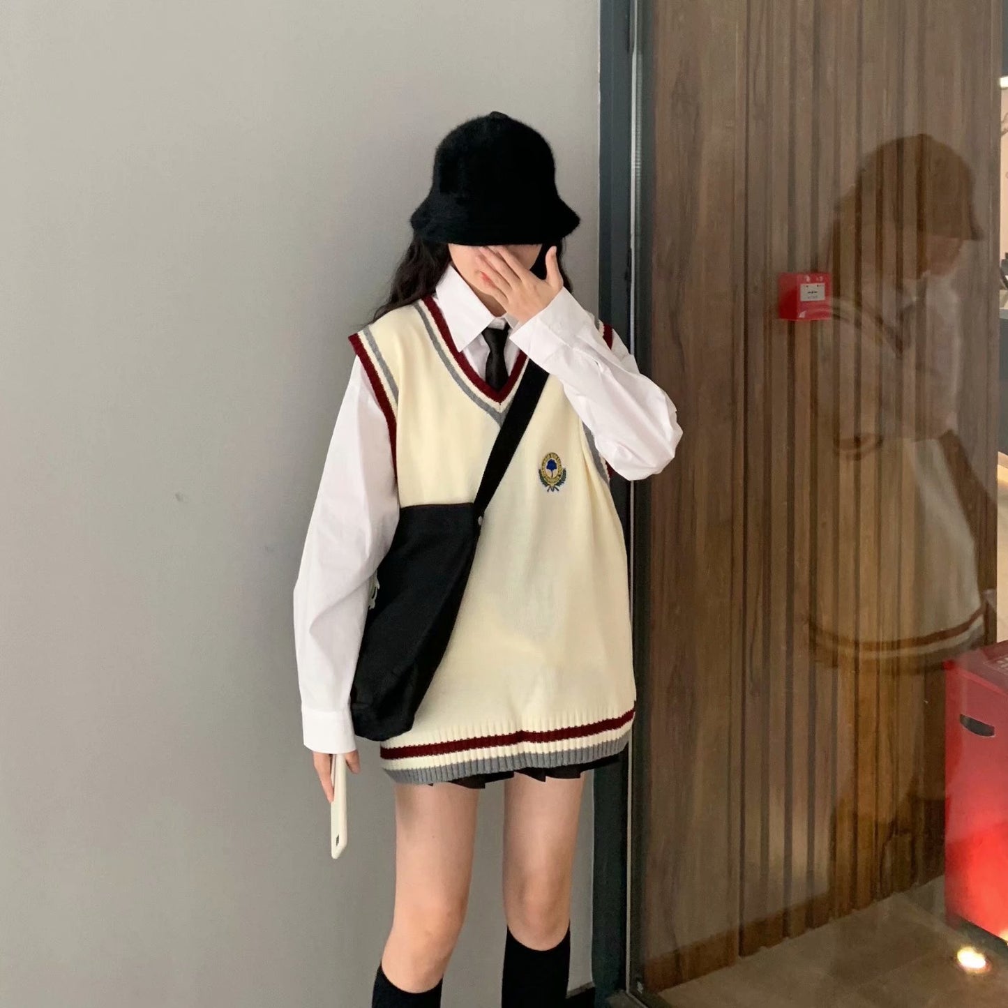 Women's Wool Vest V Neck Knitted Sweater