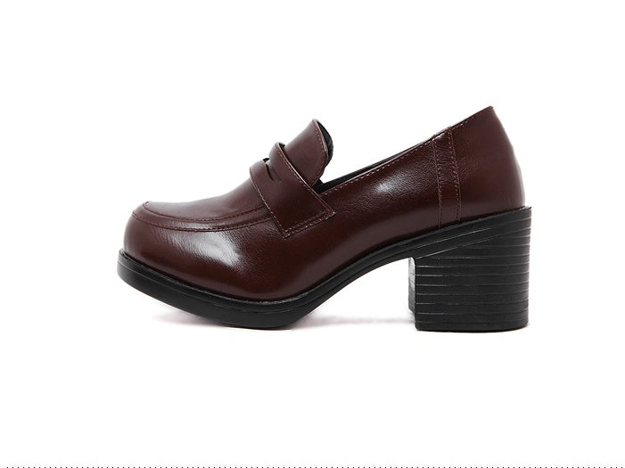 Spring and Autumn England retro women's shoes college wind Japanese uniform shoes thick with single shoes paint Pissen female round head small shoes