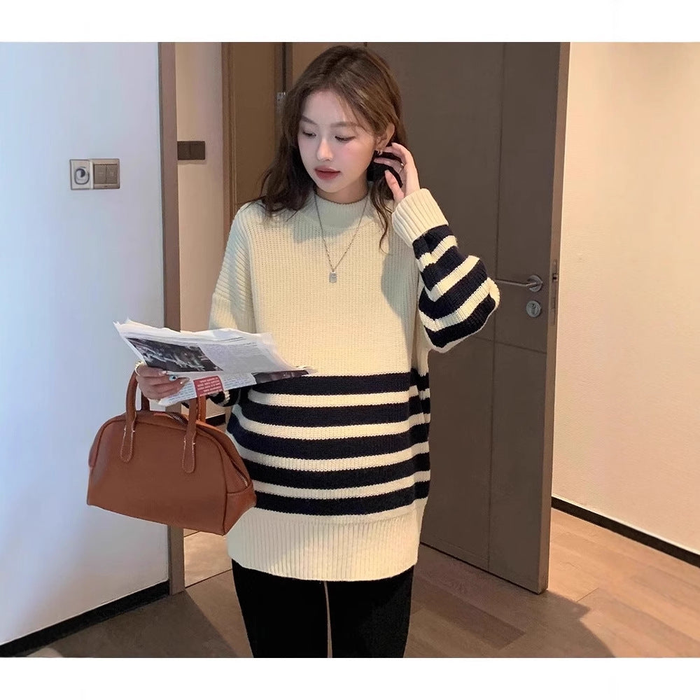 Loosefitting Midlength Knit Sweater With A Standup Collar For Pregnant Women