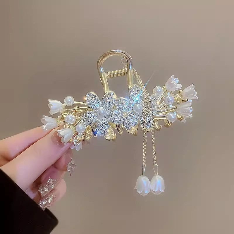 Women's Fashion Large Butterfly Tassel Barrettes