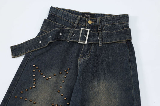 Hot Girl vaskede og slidte jeans med lige ben