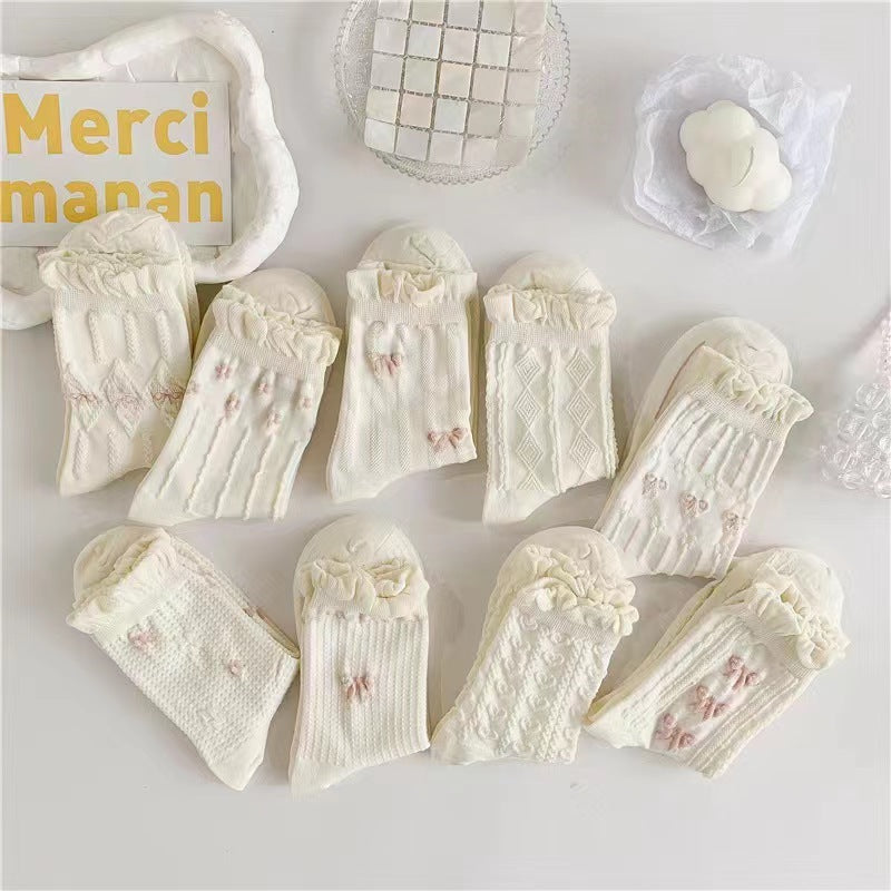 White Lace Fall Socks Ins