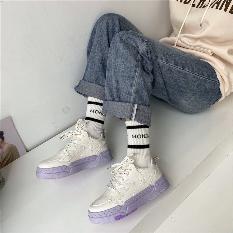 Alsidige Retro In Trendy Sneakers med Høj Æstetik