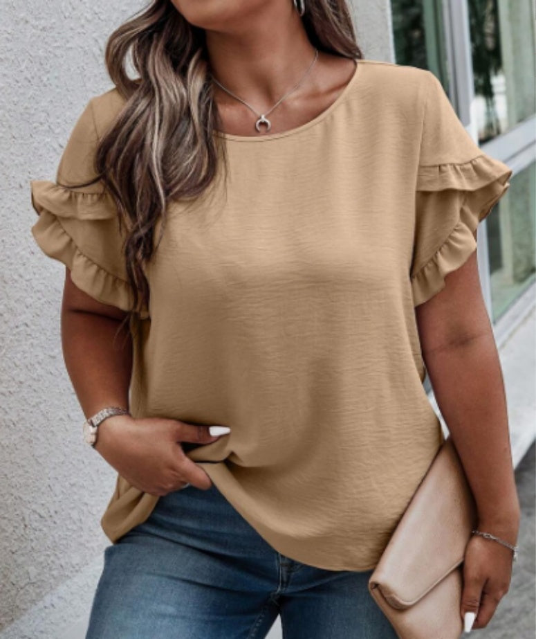 Oversized Loose Fitting Women's Ruffled Short Sleeved T-shirt