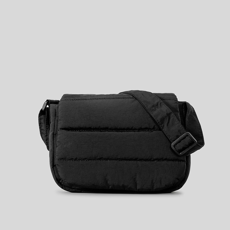 Simple And Lightweight Flap Special-interest Design Quilted Wide Shoulder Strap Crossbody Bag