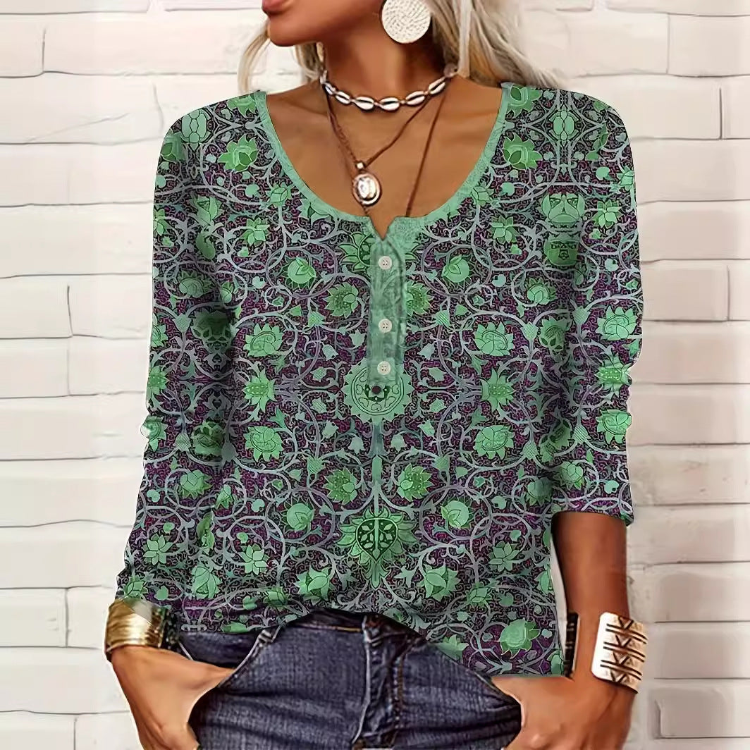 Women's V-neck Ethnic Print Plus Size T-shirt