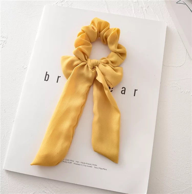 Bowknot chiffon streamers take the lead