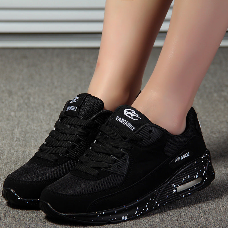 Korean style cushioned casual shoes