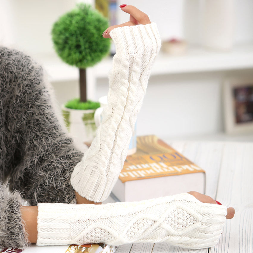 Autumn And Winter Ladies Wool Knit Diamond Sleeves