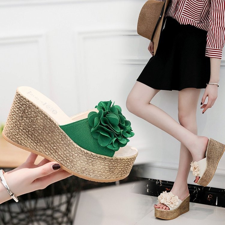 Fashion Summer Flower Outer Wear Thick Bottom Korean Style One-line Wedge Slippers