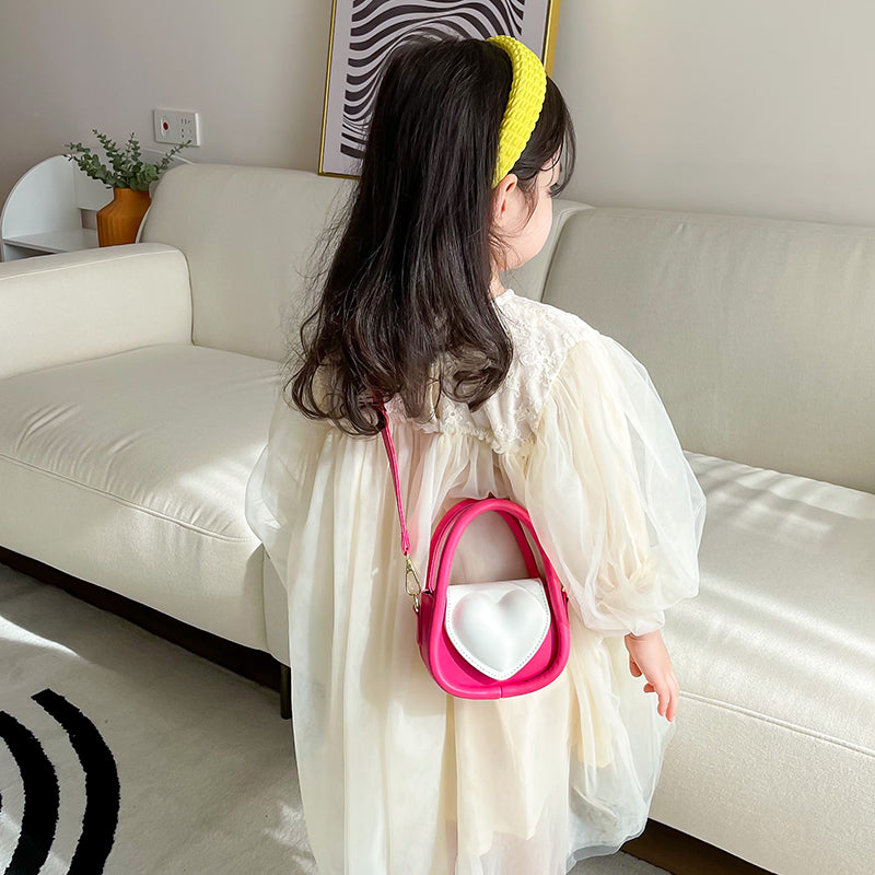 Children's Fashion Cute Peach Heart Crossbody Handbag