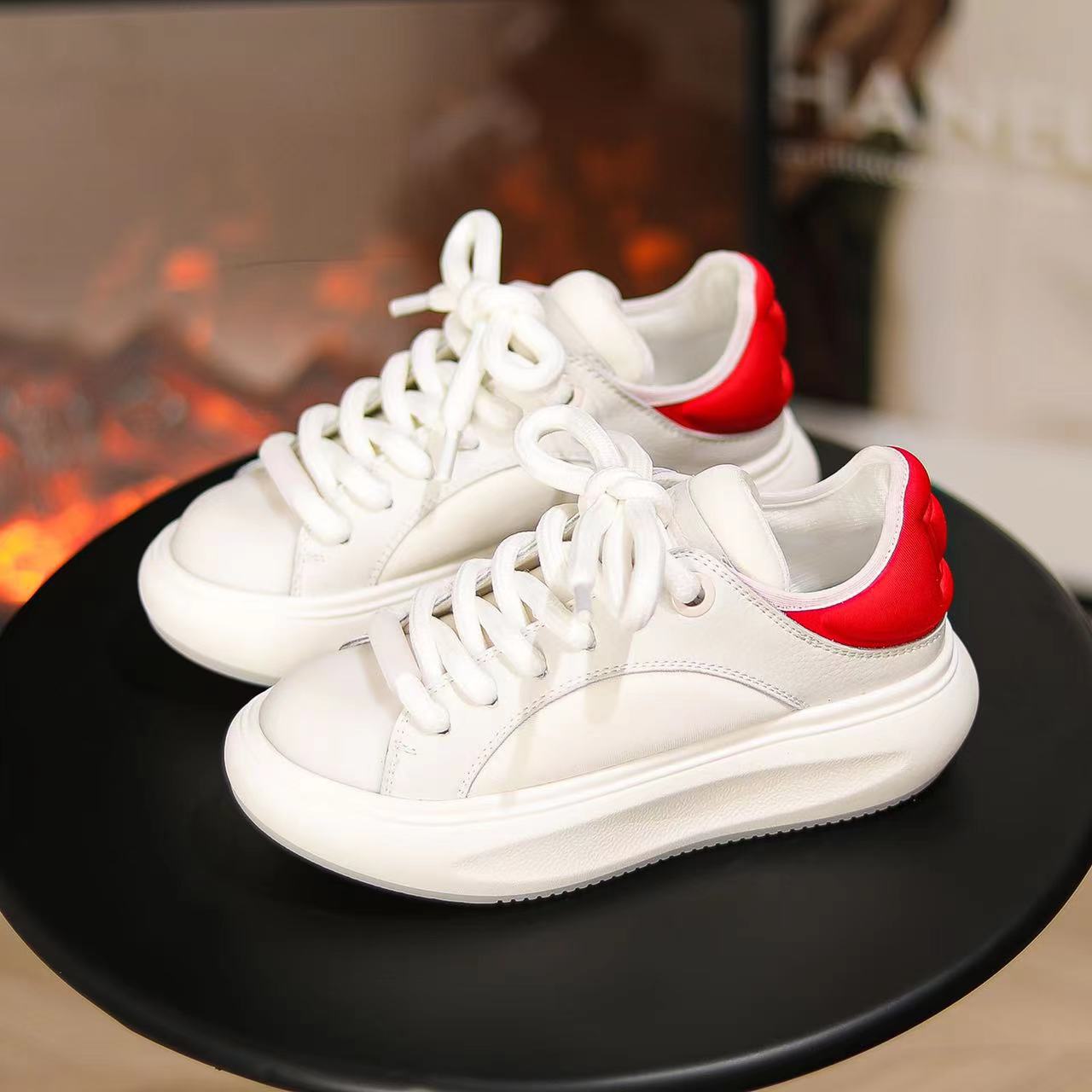 Low-top Running Casual Shoes Are Comfortable And Breathable