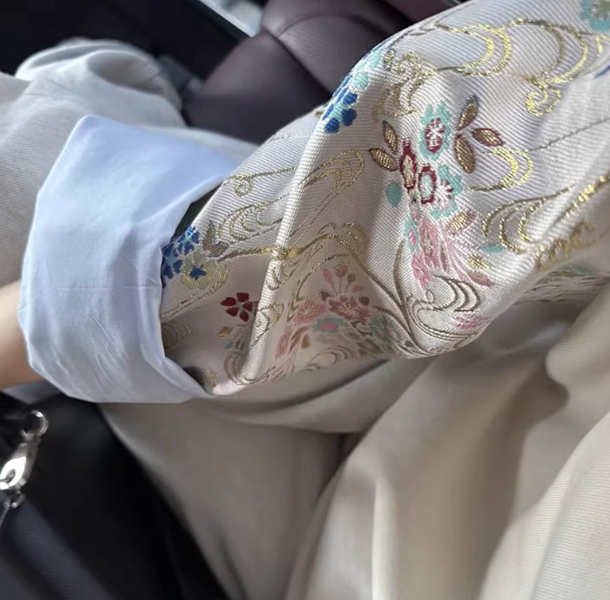 New Chinese-style Color-block Embroidered Crewneck Long-sleeve Hoodie