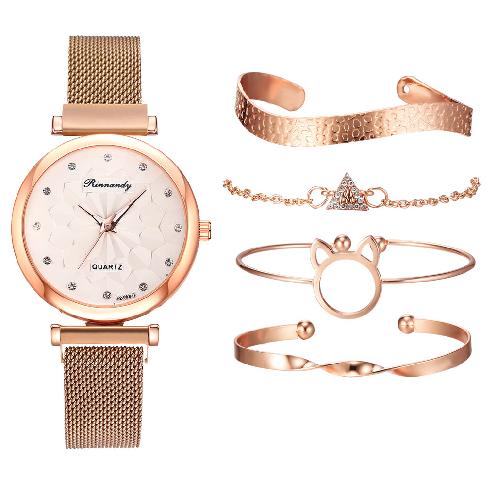 Fashion ladies watch