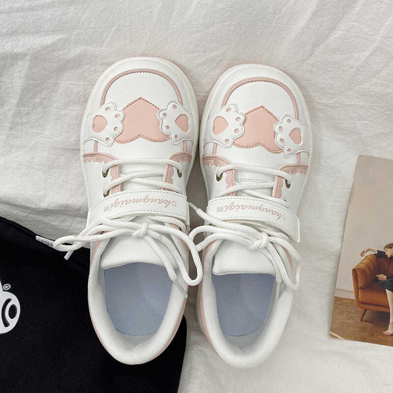 Thick-soled Bear Velcro Student Sneakers