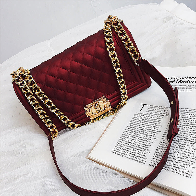 One-shoulder crossbody fashion chain bag