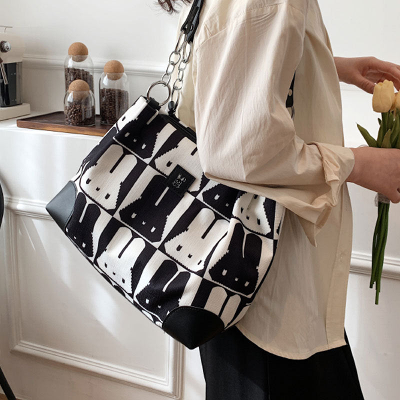 Women's Fashion Simple And Versatile Large Capacity Shoulder Bag