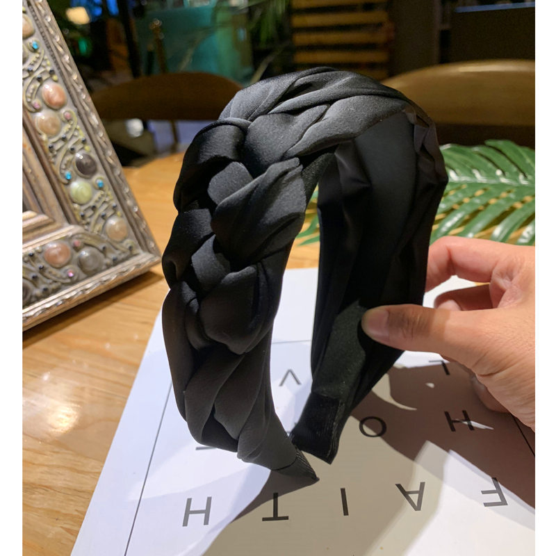 Korean Version of Solid Color Braided Wide-brimmed Fabric Headband
