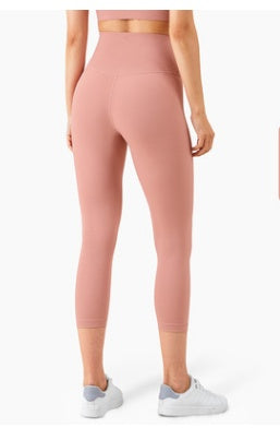 New Fitness Yoga No T-line Nude High-waist Beautiful Buttocks Cropped