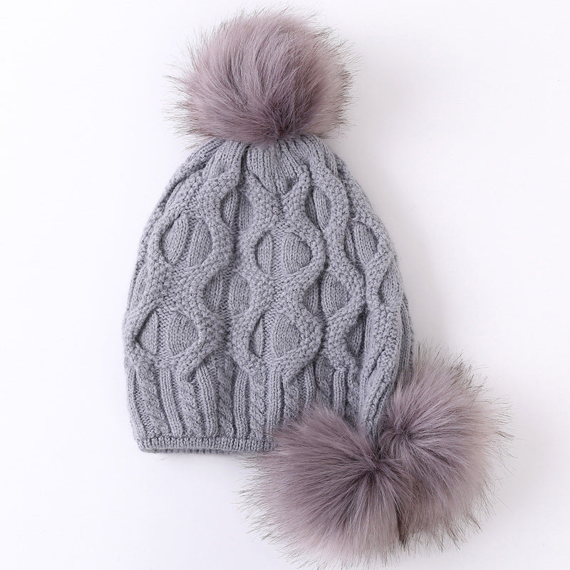 Ladies Hat With Three Hair Balls With Back Opening