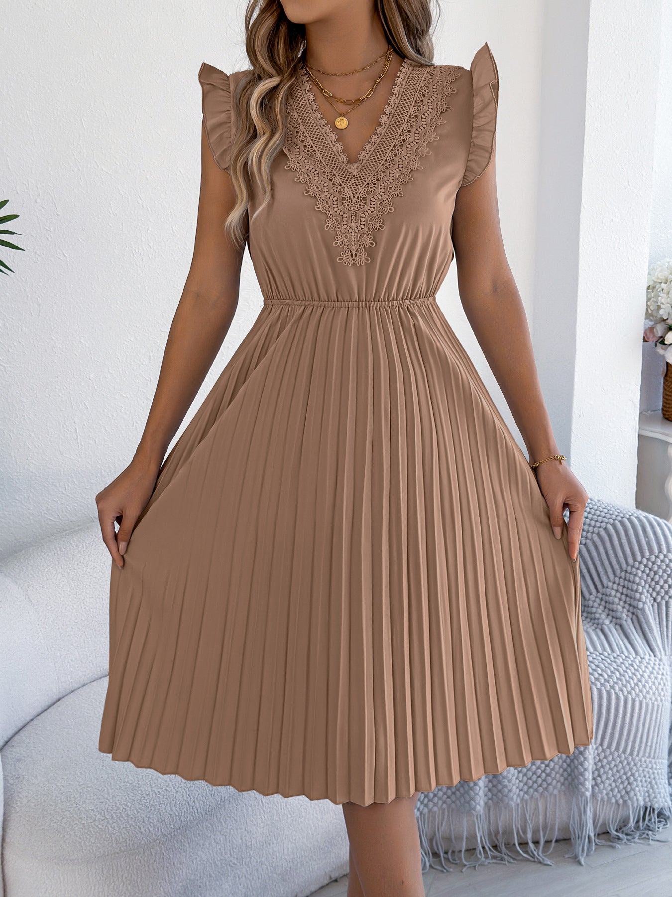 Casual Lace V-neck Ruffled-waist Pleated Dress