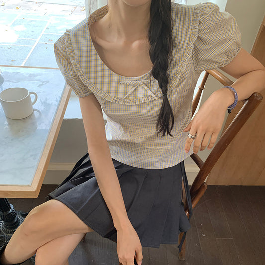 Retro Plaid Scoop Wooden Ear Short Top