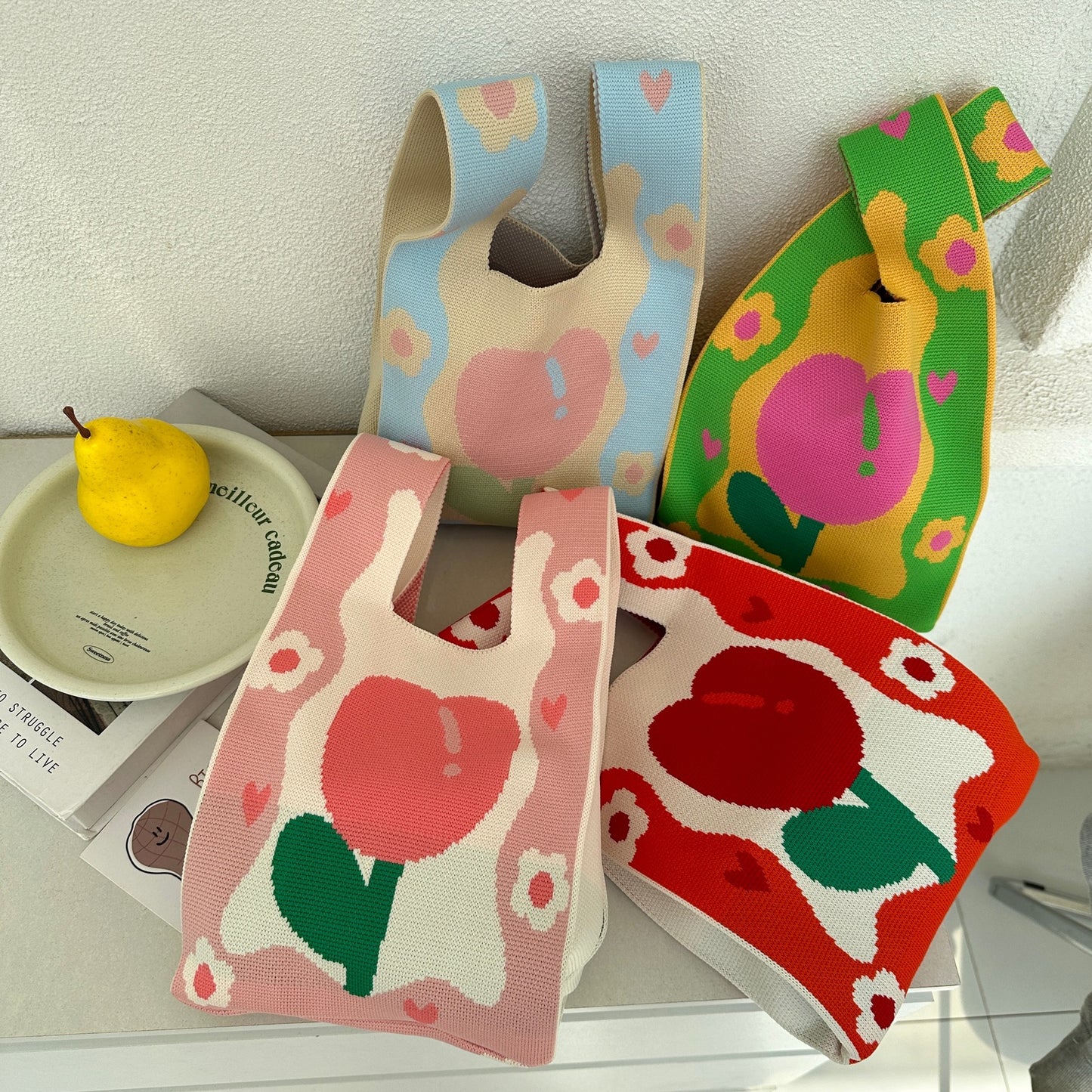 Spring Tulip Knitted Bags Contrast Color And Versatile Hand Carrying