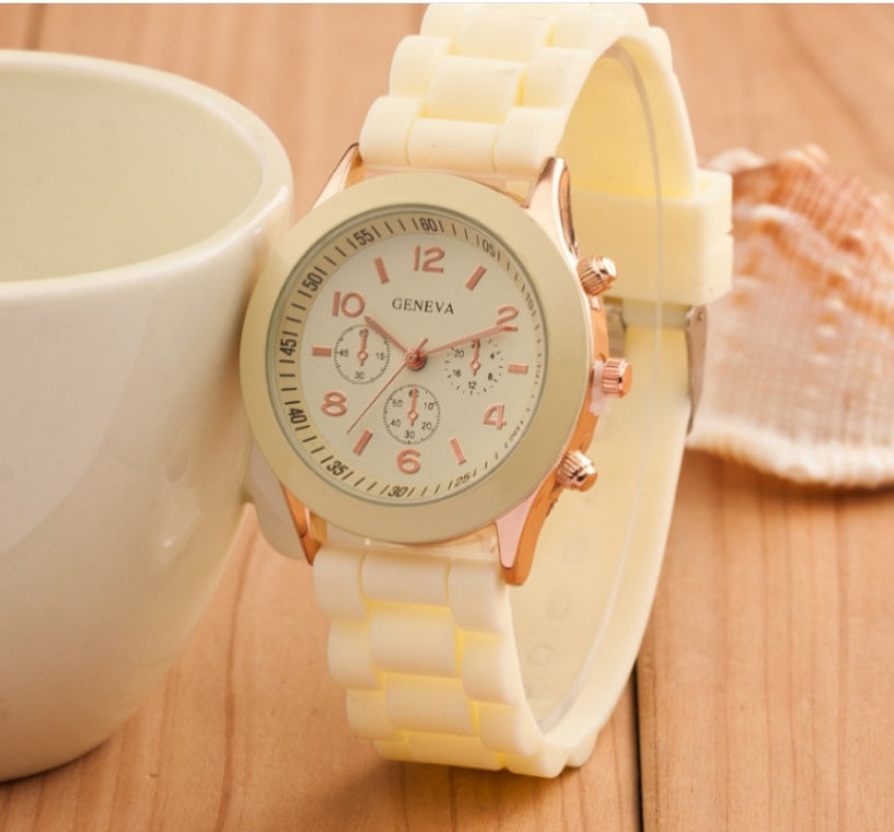 Foreign trade explosions Geneva jelly silicone watch GENEVA three-eye digital scale student quartz watch wholesale