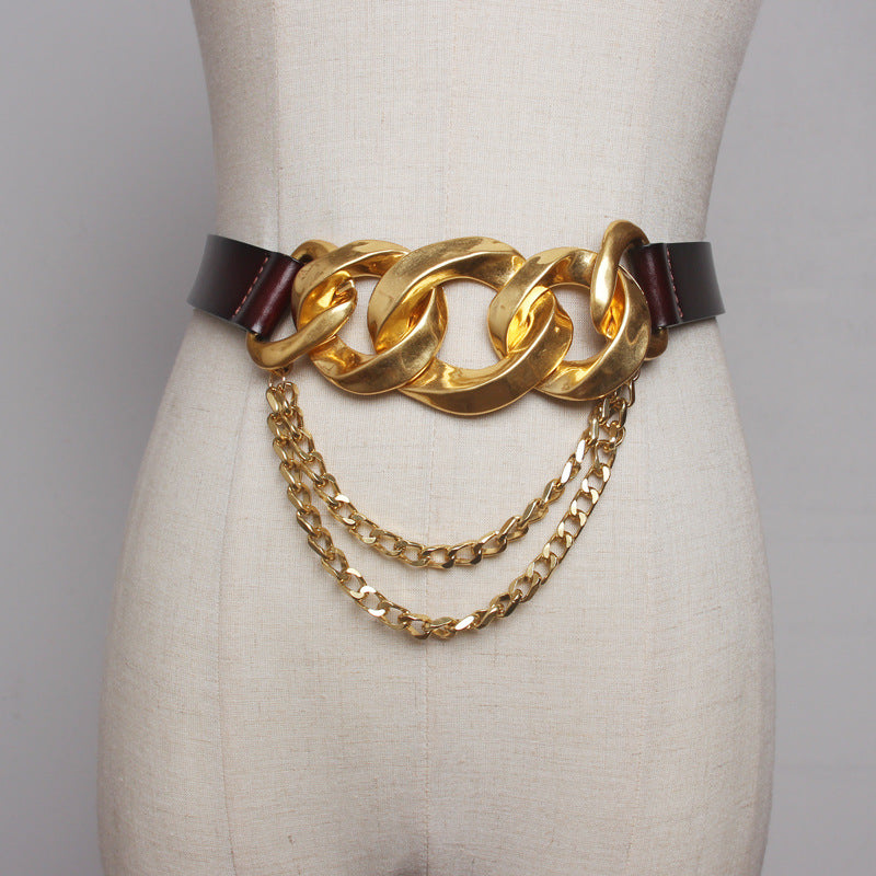 Street shot fashion metal chain link
