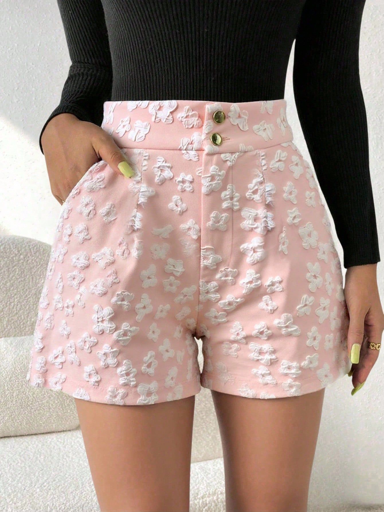 Women's Elegant Embroidered Shorts