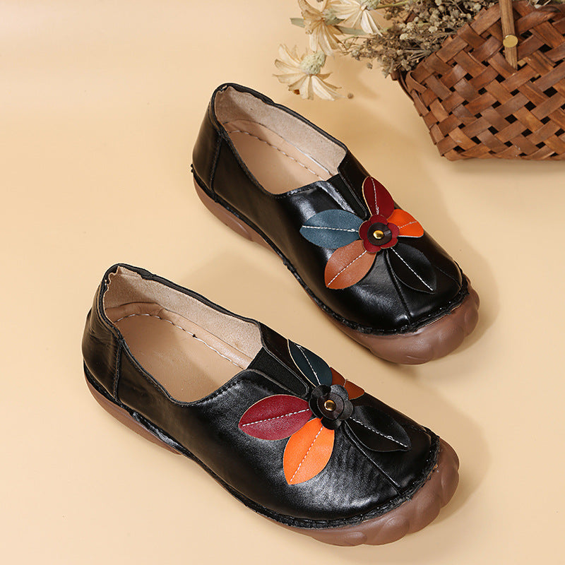 Retro Flower Round Toe Low-Top Loafers
