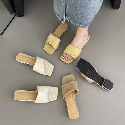 Cool And Simple Thick Heel Sandals