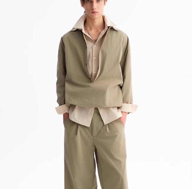 Green Leisure Commute Deep V Elastic Lower Hem Loose Long Sleeve