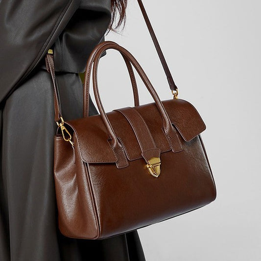 Large Capacity Commuter Portable Vintage Leather Women Bag