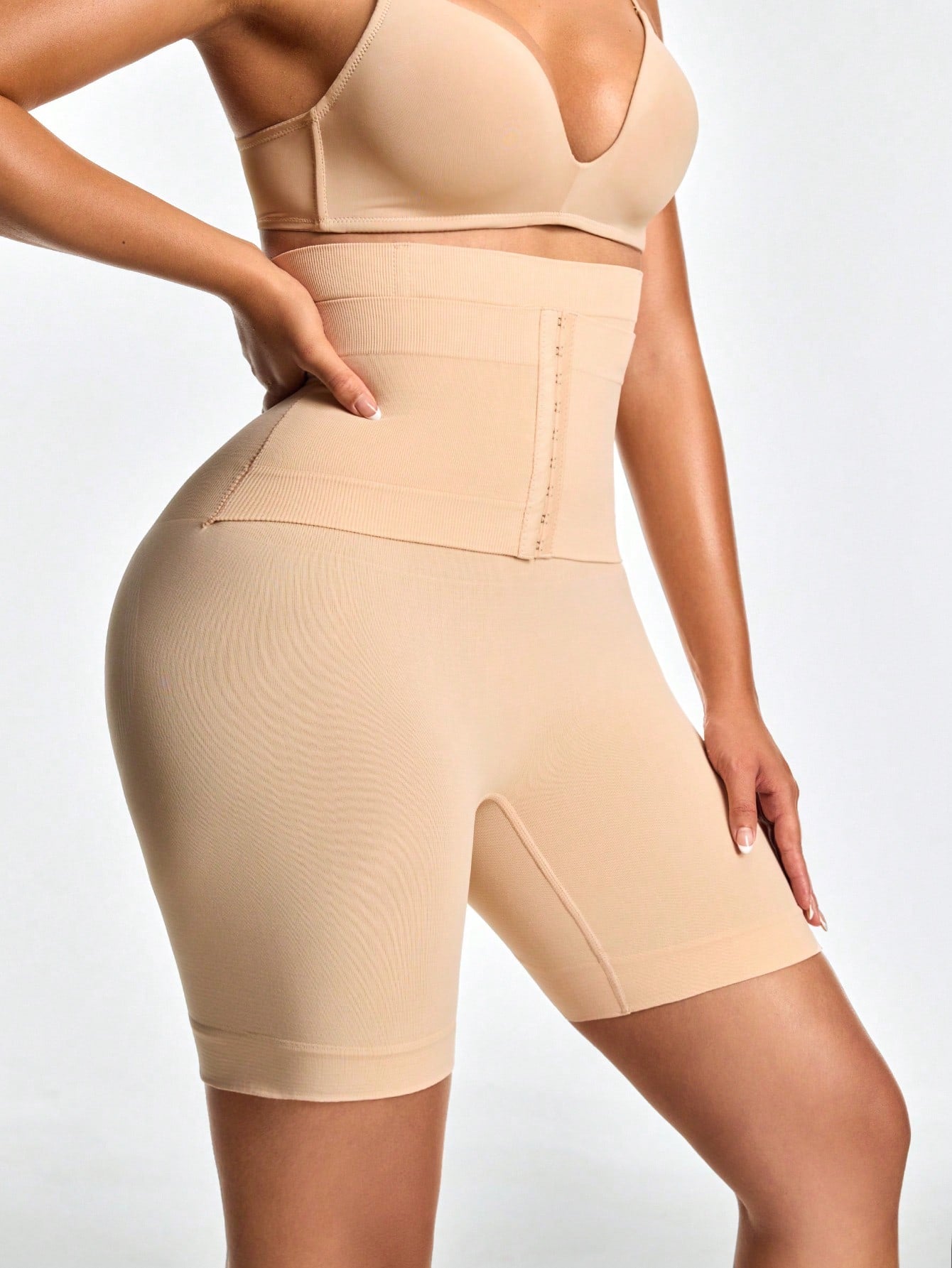 Closure Shapewear Shorts - Tummy & Waist Control With Natural Butt-Lift