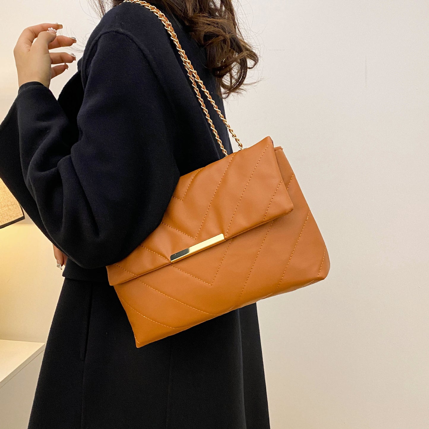 Simple Portable Casual Fashion Crossbody Diamond Embroidery Thread Chain Bag