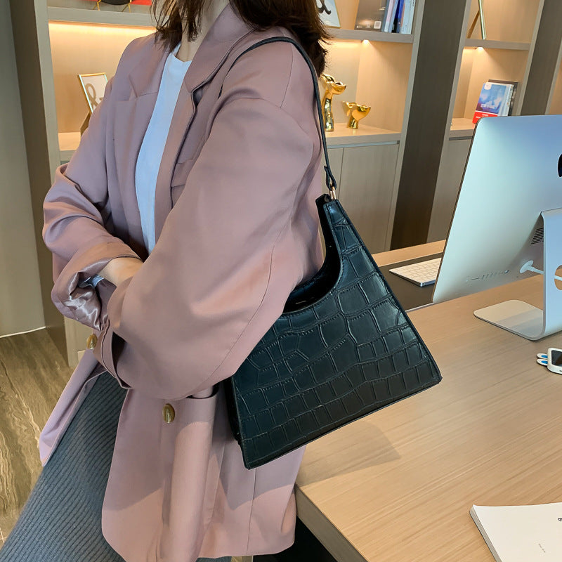 Fashionable One Shoulder Portable Small Square Bag