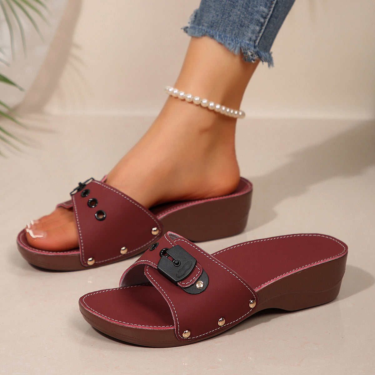 Belt Buckle Women's Outer Wear Rivet Lightweight Leisure Sandals