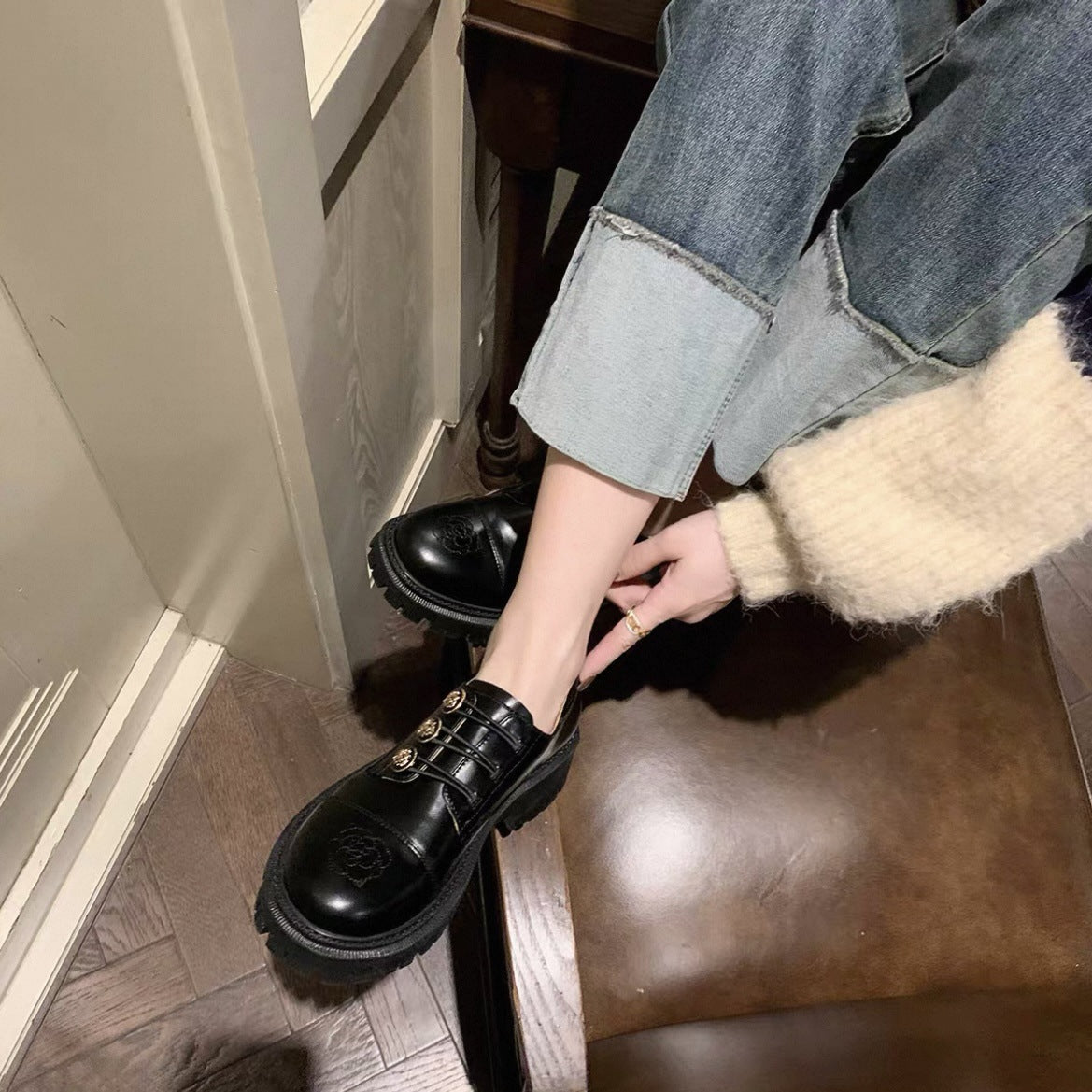 Niche Academic Style Black Block Heel Pumps
