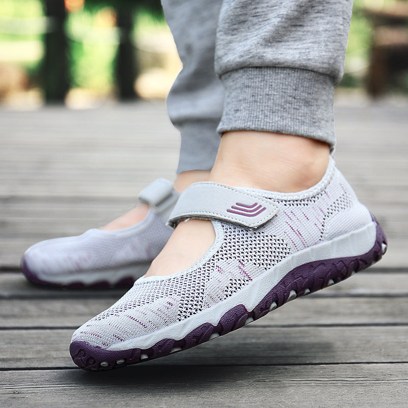 Velcro-modetrend sportssko til ældre