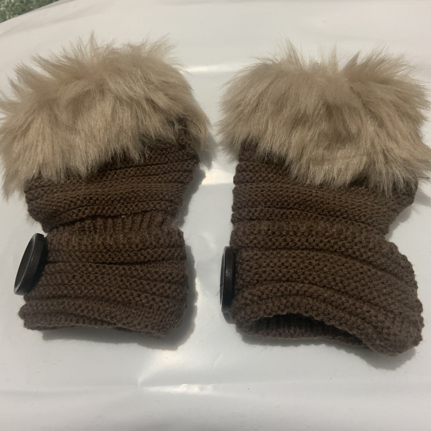 Women's Warm Solid Color Button Half-finger Gloves