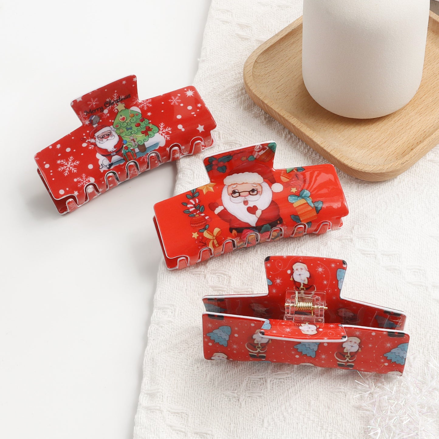 Christmas Snowflake And Santa Claus Pattern Shark Clip For The Back Of The Head
