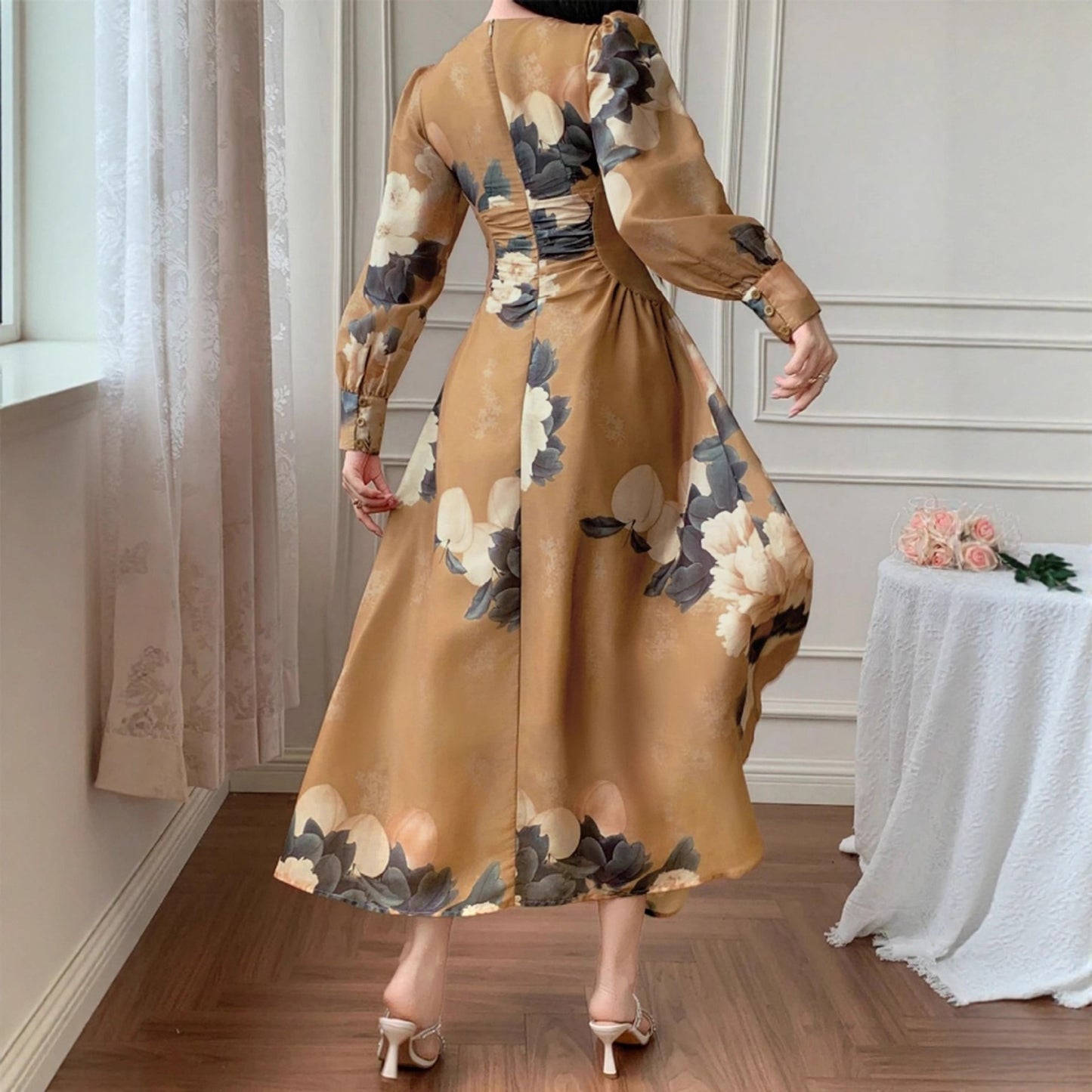 Stylish Womens Dress With Lantern Sleeves, Versatile And Trendy