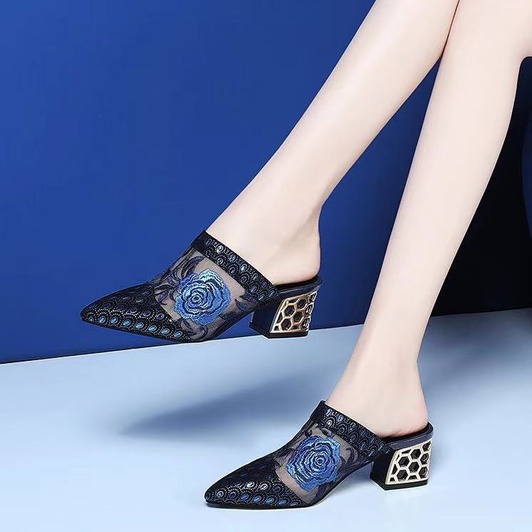 Ethnic Wind Rhinestone Mid-heel Mesh Slippers