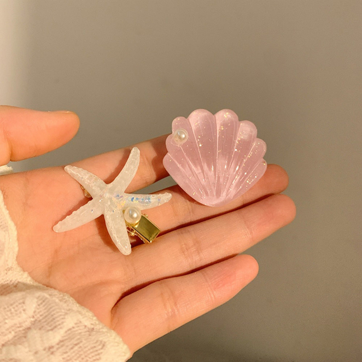Dopamine Cute Seamless Cosmetic Clip