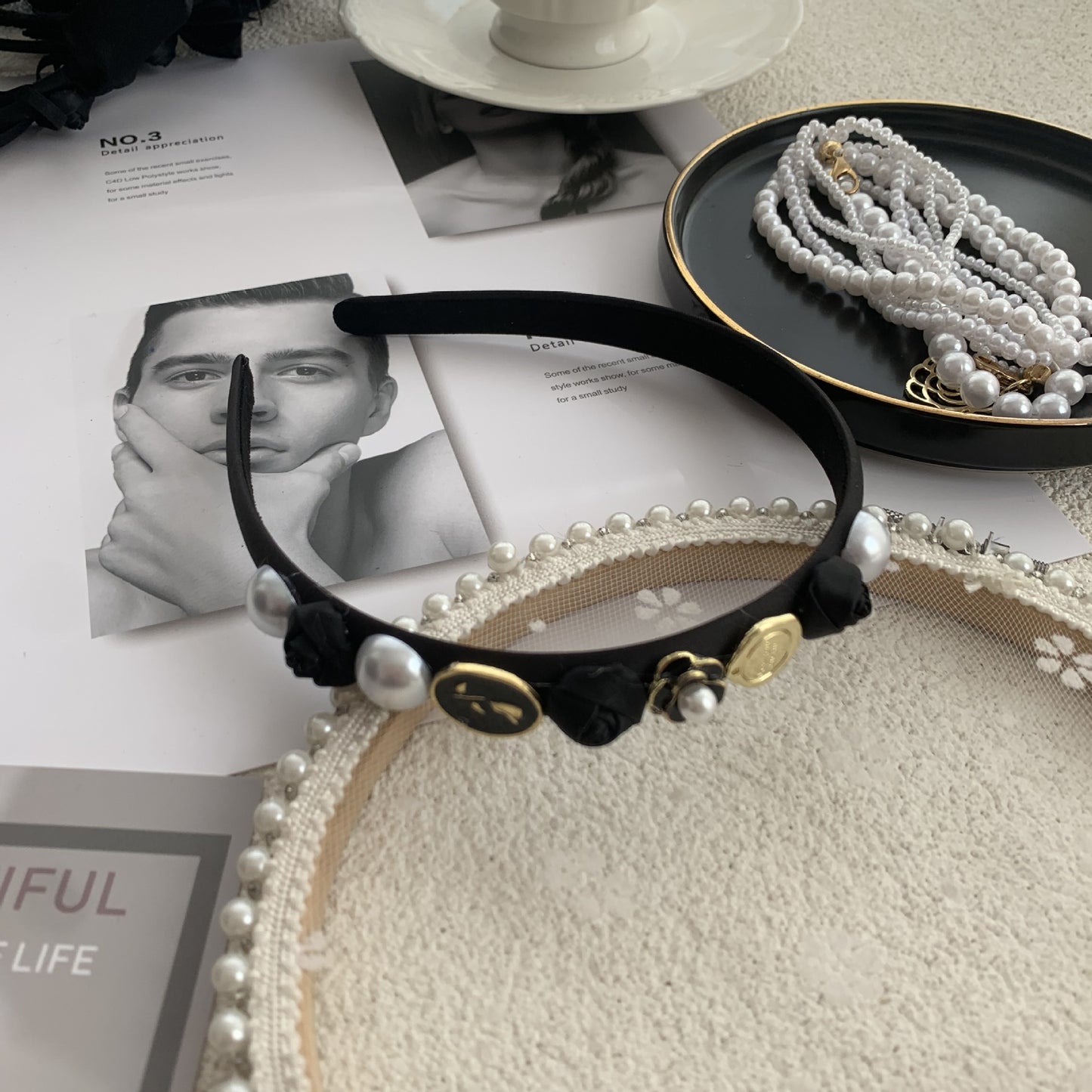 Exaggerated Wooden Ear Headdress Black Hair Hoop